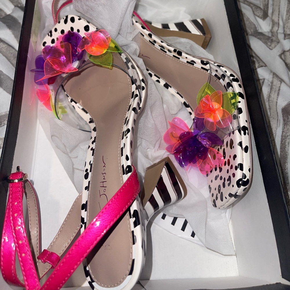 Betsy Johnson Sandals